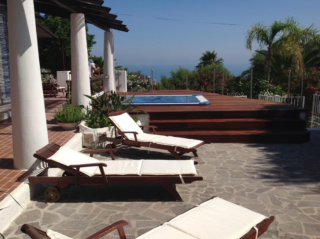 Cala Cavone Guest House Ponza Ngoại thất bức ảnh