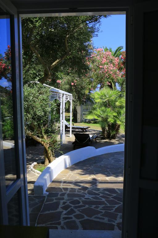 Cala Cavone Guest House Ponza Ngoại thất bức ảnh