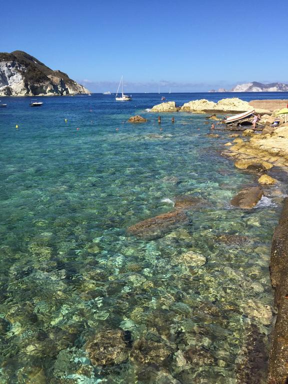 Cala Cavone Guest House Ponza Ngoại thất bức ảnh